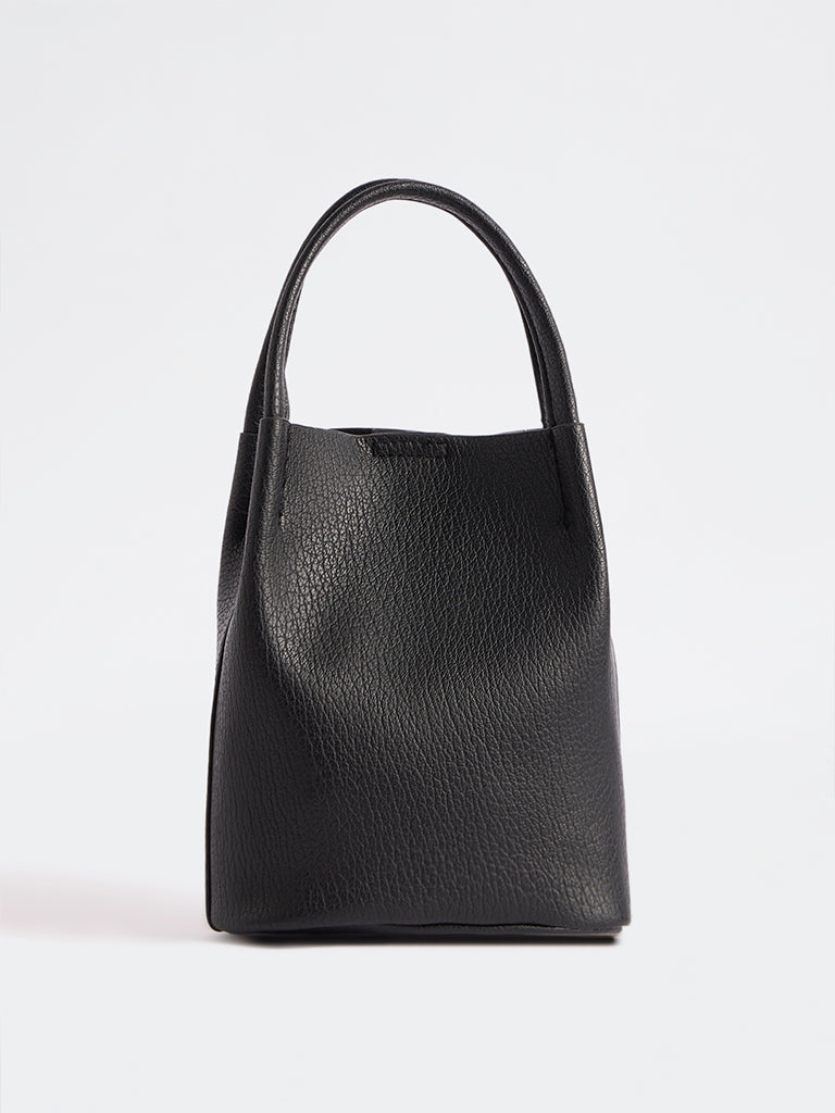 Women Solid Mobile Bag with Pouch
